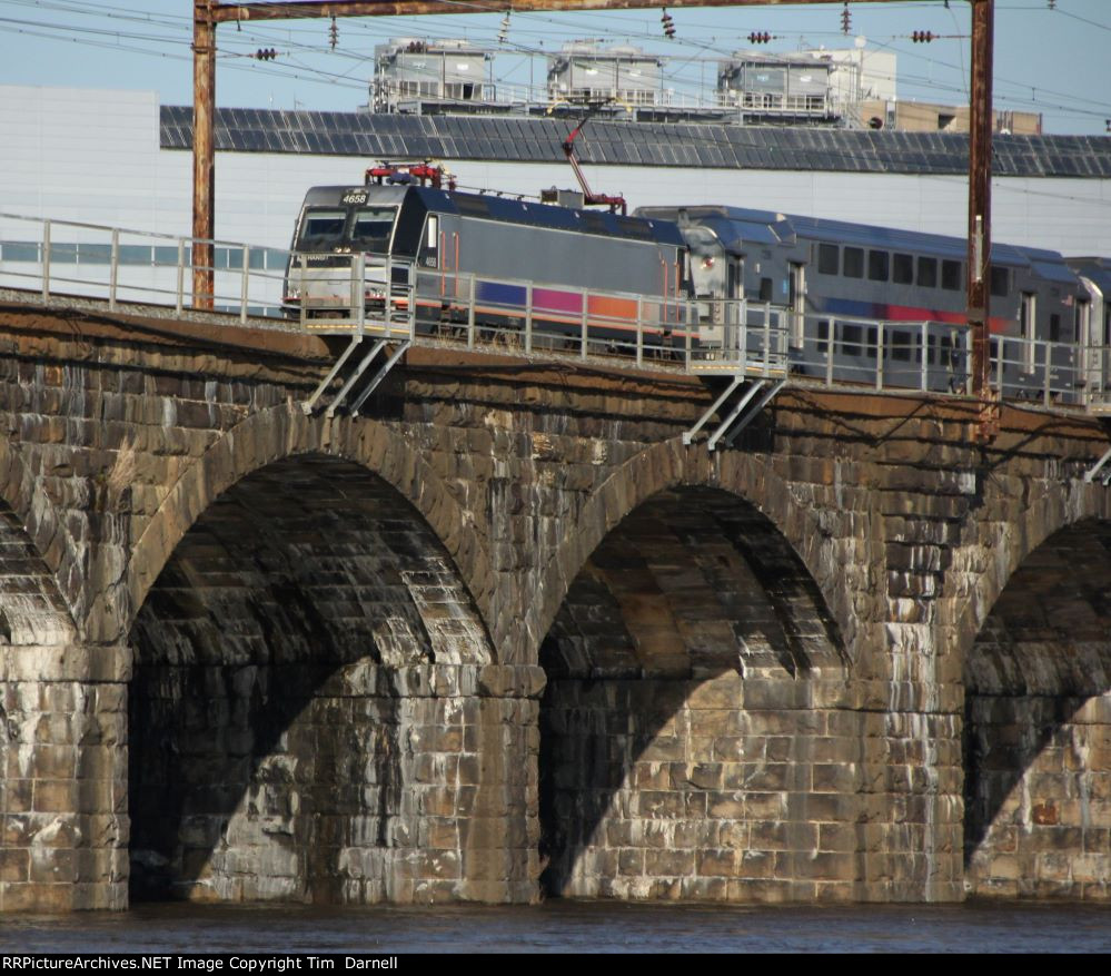 NJT 4658